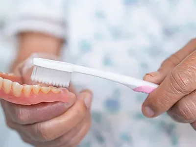 Dentures-500-300 copy